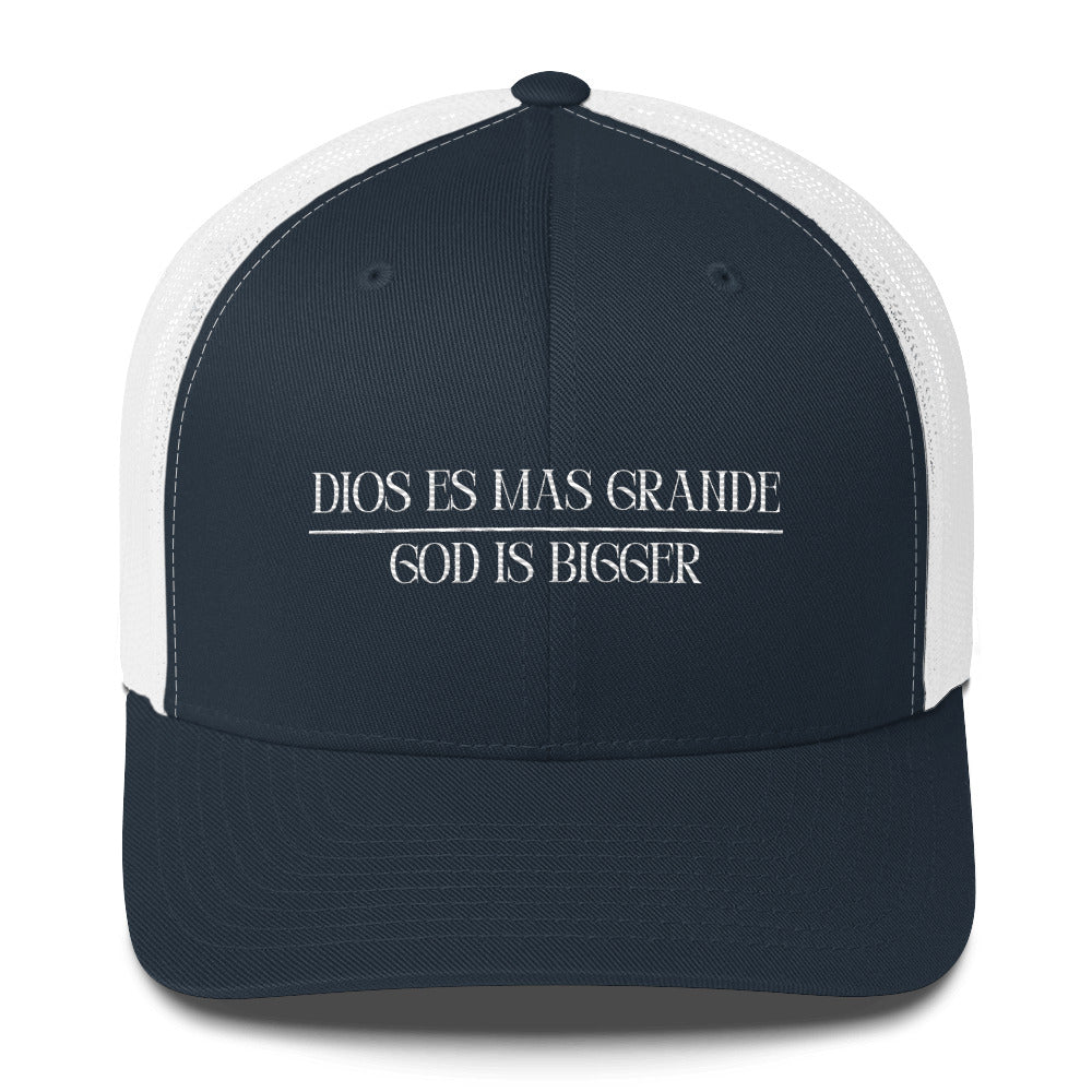 Dios es Mas Grande (God is Bigger) Trucker Hat